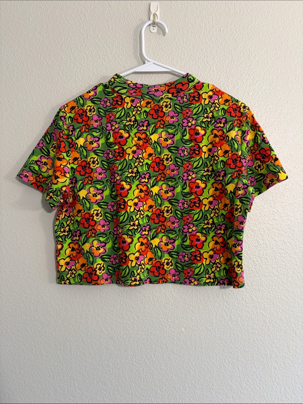 Lucy & Yak Floral Cropped Tee - S - Picture 3 of 4